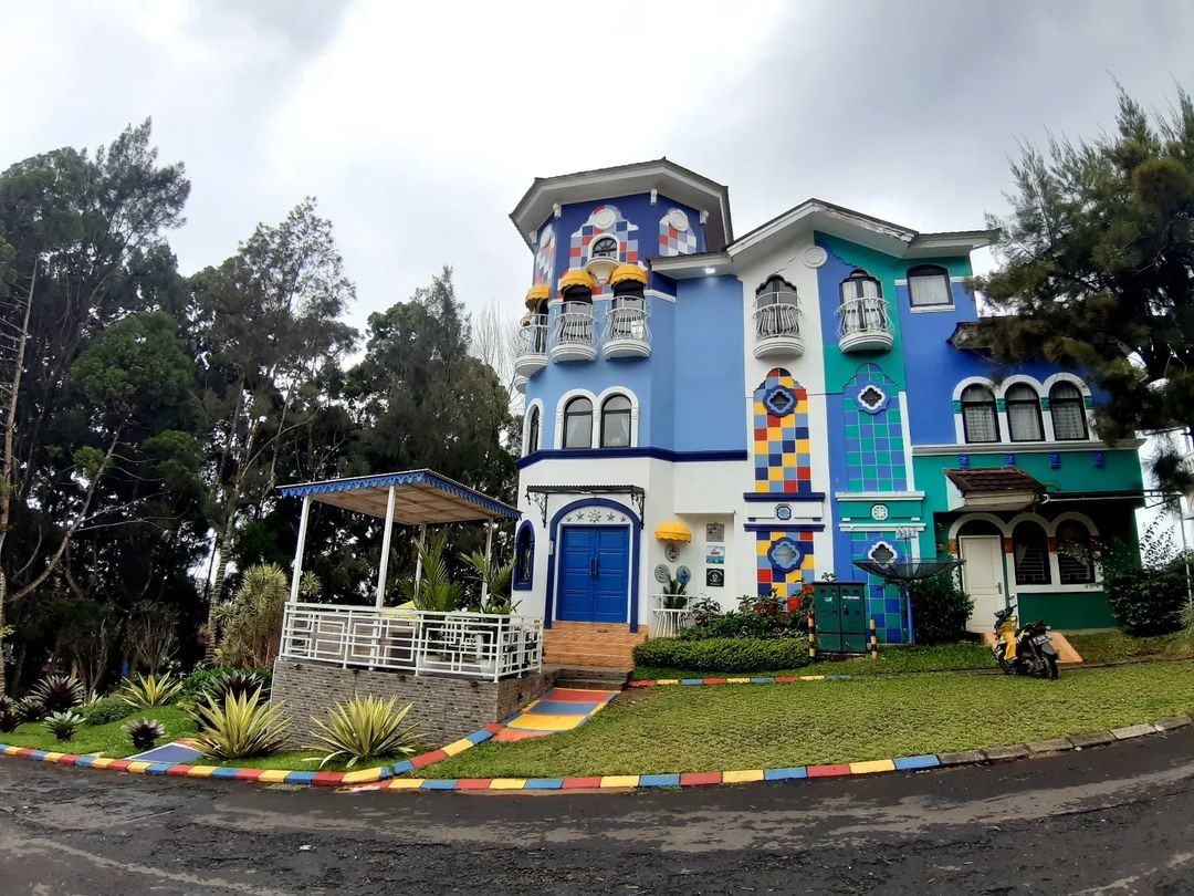 2 Kamar Private Pool & Billiard - Villa Puncak Ciloto ( KB - 09)