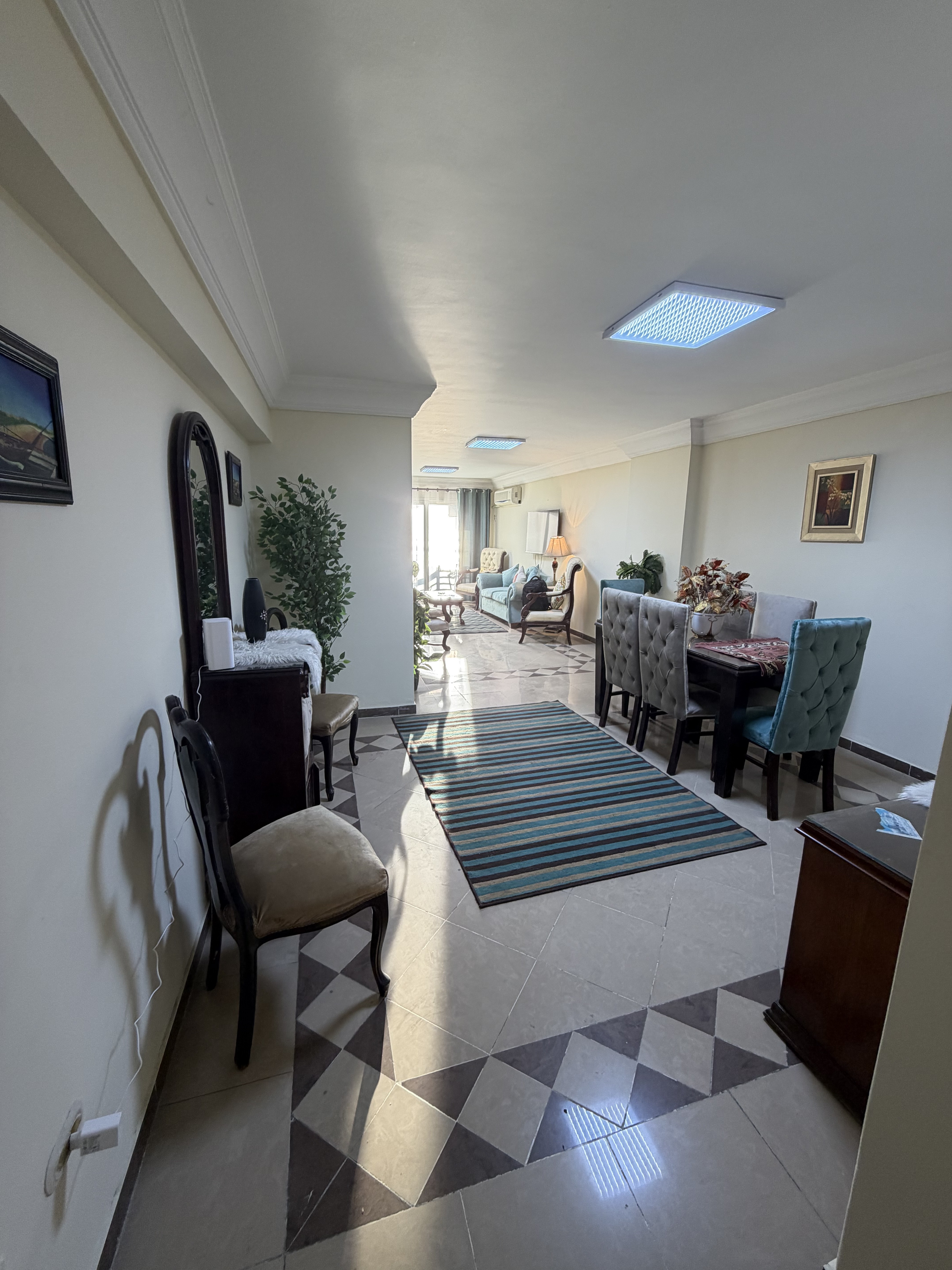 شقة بانوراما بيتش ( ثلاث غرف ) كود 306ميامي نادي السيارات vip