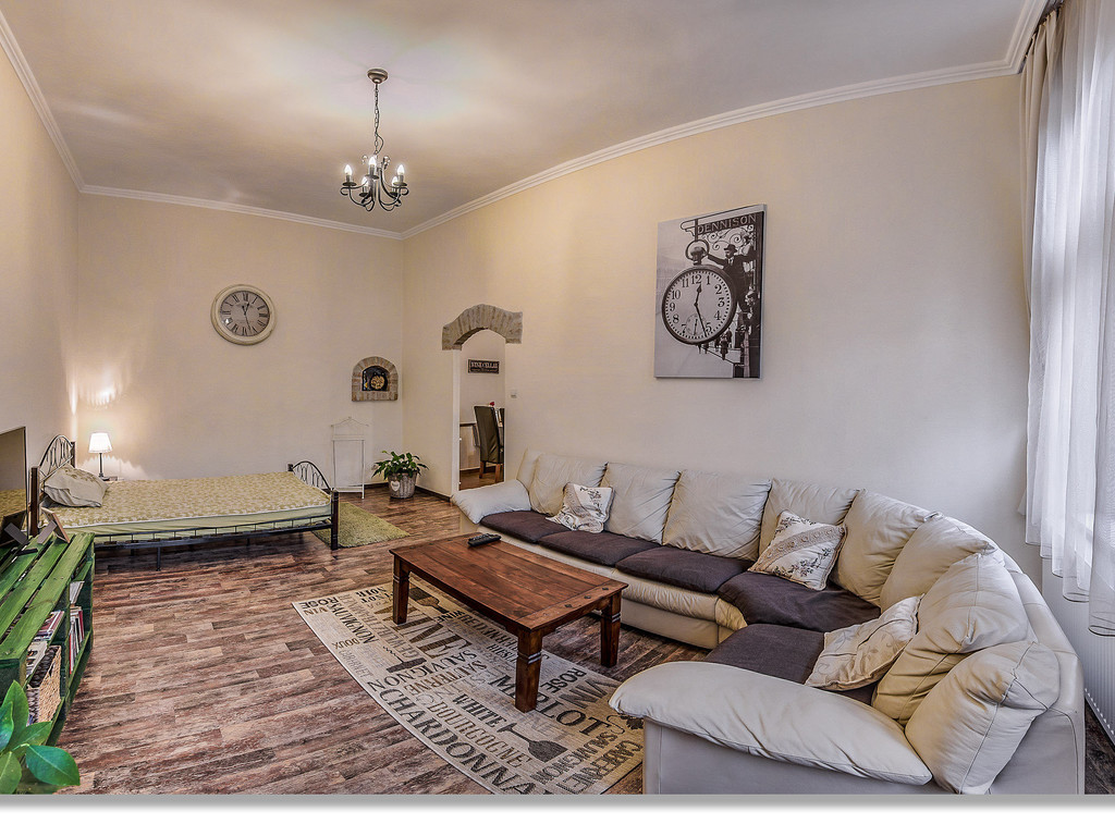 Wine Cellar Boutique Apartment Room Boglarka