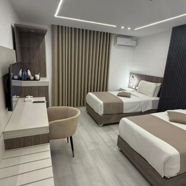 Standard Twin Room