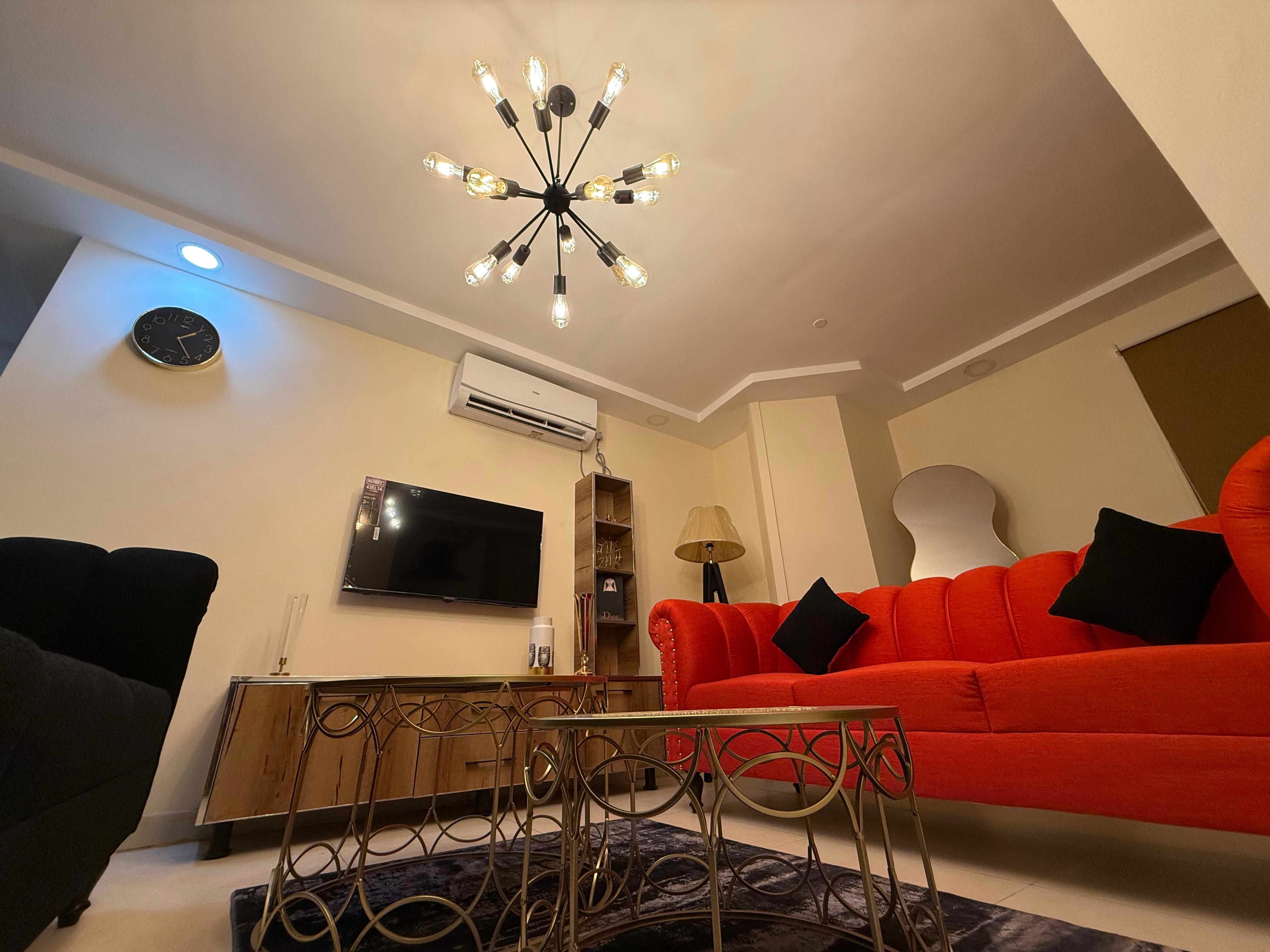 Triple Comfort Apartment – 1BR with Double & Single Bed