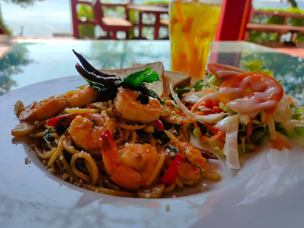 Sapagetti pad char kung